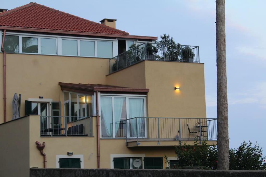 Appartamento Romantico Con Piscina Черво Екстериор снимка